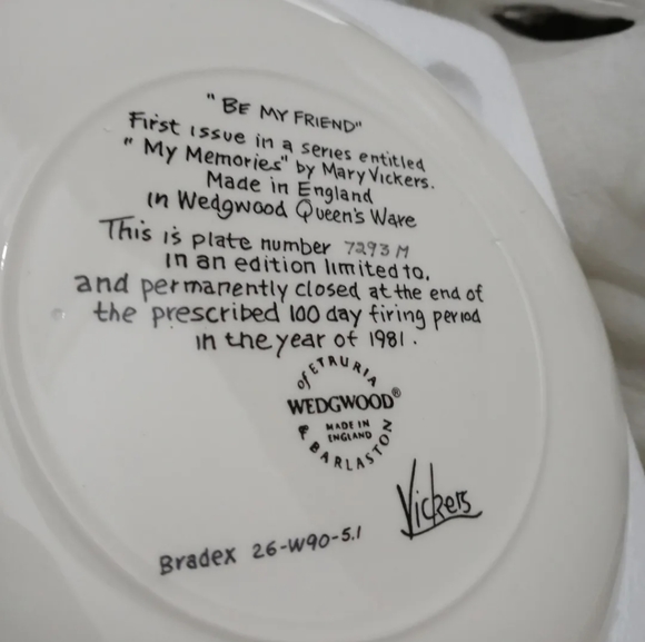 Mary Vickers "Be My Friend" Collector Plate Numbered Queen's Ware by Wedgwood - Picture 2 of 3
